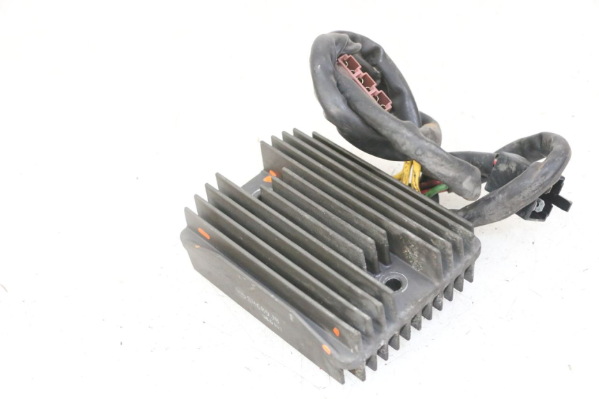 photo de REGOLATORE DI CARICA PIAGGIO MP3 LT 400 (2007 - 2012)