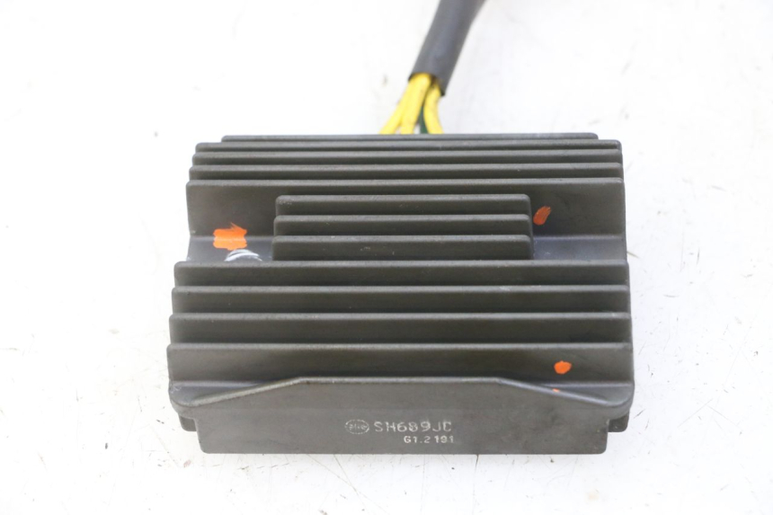 photo de REGOLATORE DI CARICA PIAGGIO MP3 LT 300 (2010 - 2016)