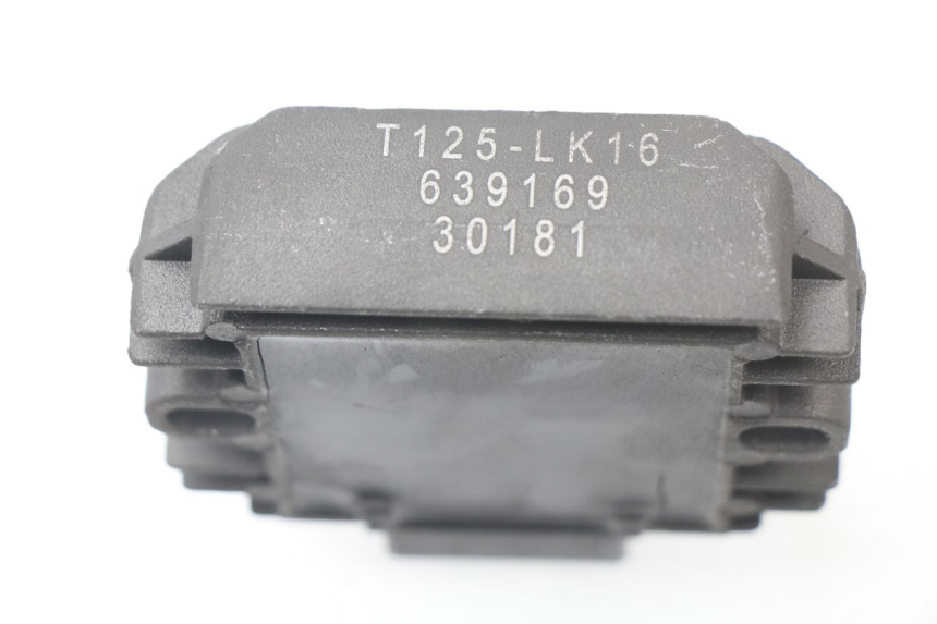 photo de REGOLATORE DI CARICA PIAGGIO MP3 125 (2006 - 2014)