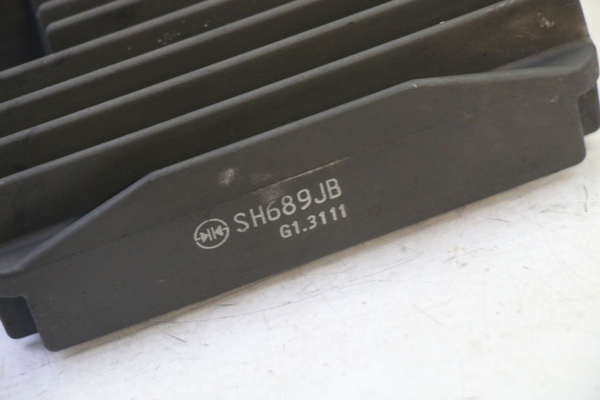 photo de REGOLATORE DI CARICA PIAGGIO MP3 500 (2011 - 2015)