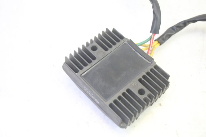 photo de REGOLATORE PIAGGIO MP3 500 (2016 - 2018) - Vista d'insieme del prodotto