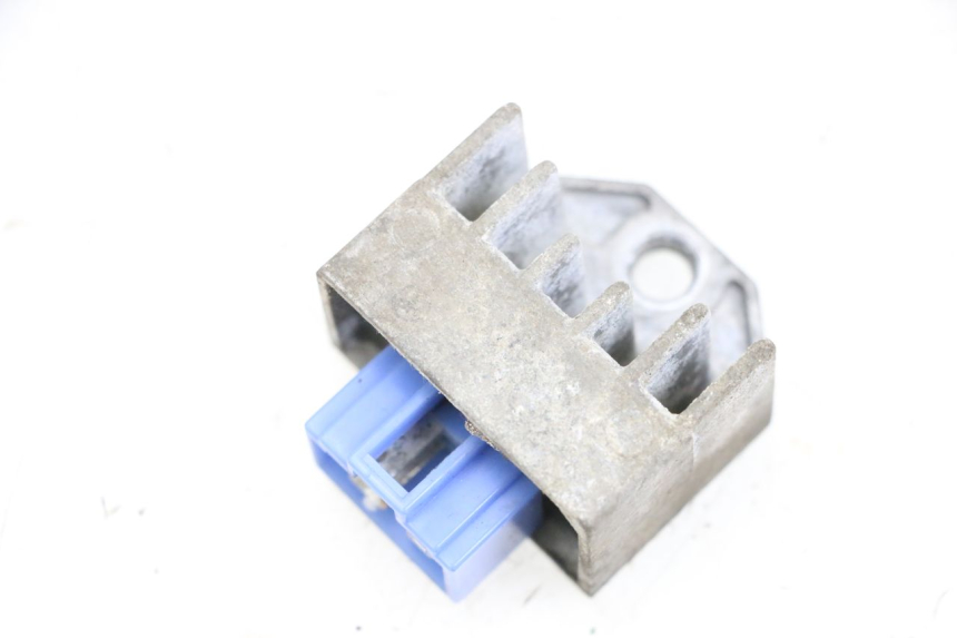 photo de REGOLATORE YAMAHA NEO'S NEOS 2T 50 (1998 - 2007) - Vista principale