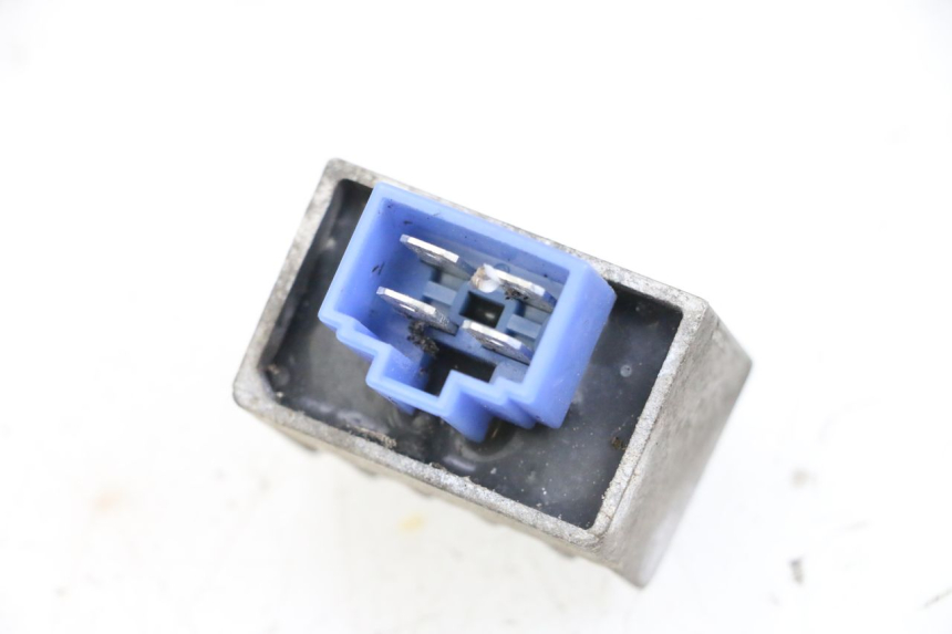 photo de REGOLATORE YAMAHA NEO'S NEOS 2T 50 (1998 - 2007) - Dettaglio del componente