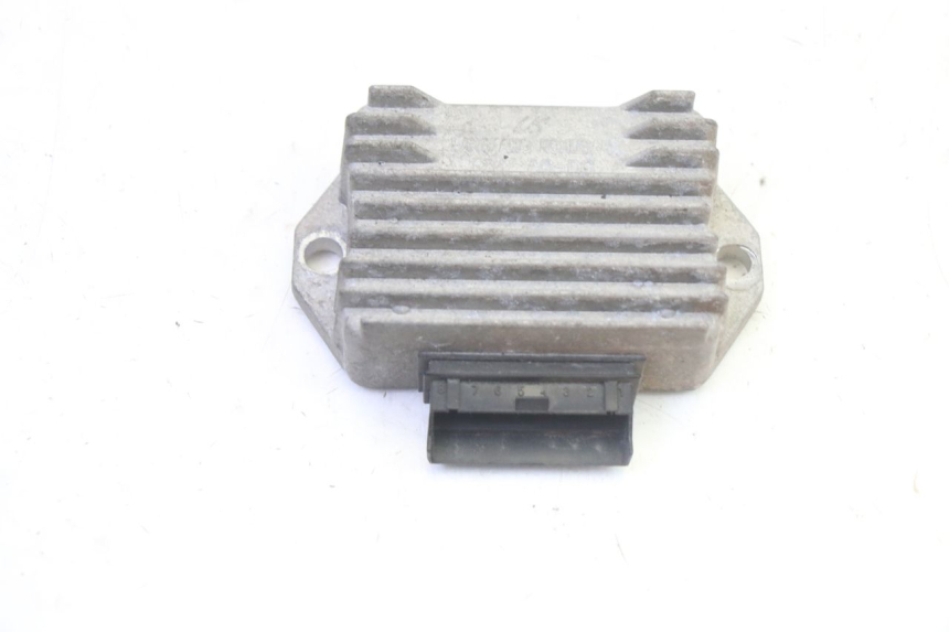 photo de REGOLATORE DI CARICA PIAGGIO NEW TYPHOON 50 (2010 - 2017)