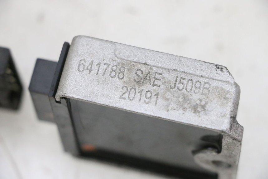 photo de REGOLATORE DI CARICA PIAGGIO NEW TYPHOON 50 (2018 - 2021) - Zoom sullo stato d'uso