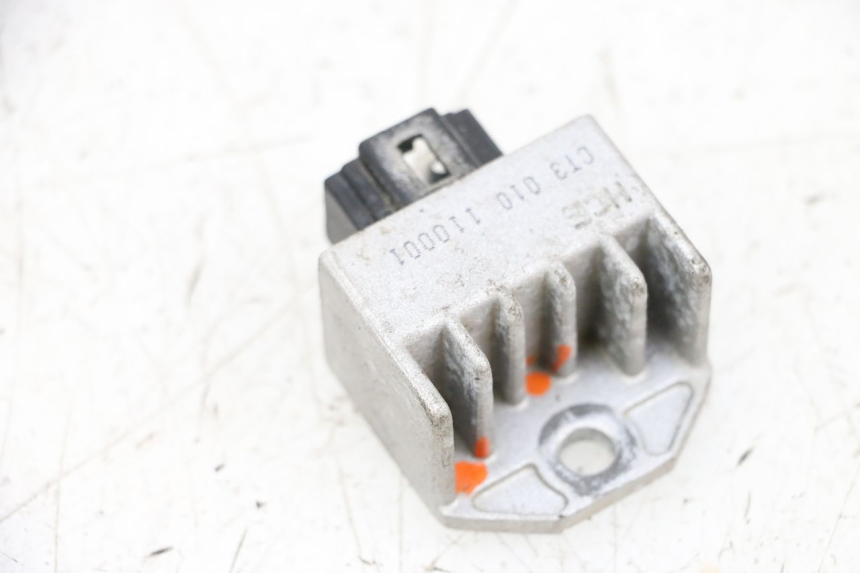 photo de REGOLATORE SYM ORBIT 2 50 (2008 - 2014) - Primo piano tecnico