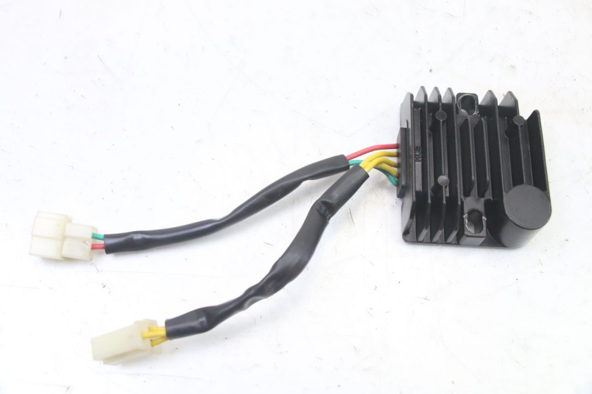 photo de REGOLATORE SYM ORBIT III 3 4T 50 (2021 - 2025)