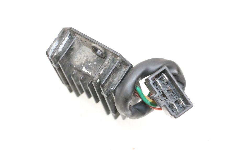 photo de REGOLATORE DI CARICA SYM ORBIT III 3 4T 50 (2018 - 2021) - Zoom sullo stato d'uso