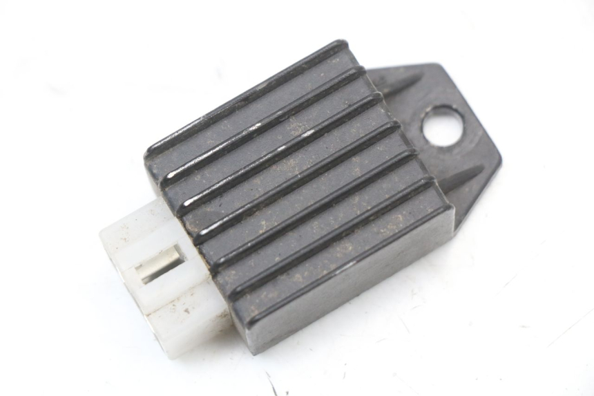photo de REGOLATORE DI CARICA IMF INDUSTRIE PACH 4T 50 (2009 - 2018)