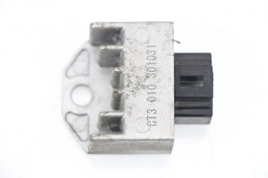 photo de REGOLATORE DI CARICA PEUGEOT KISBEE 4T 50 (2010 - 2017)