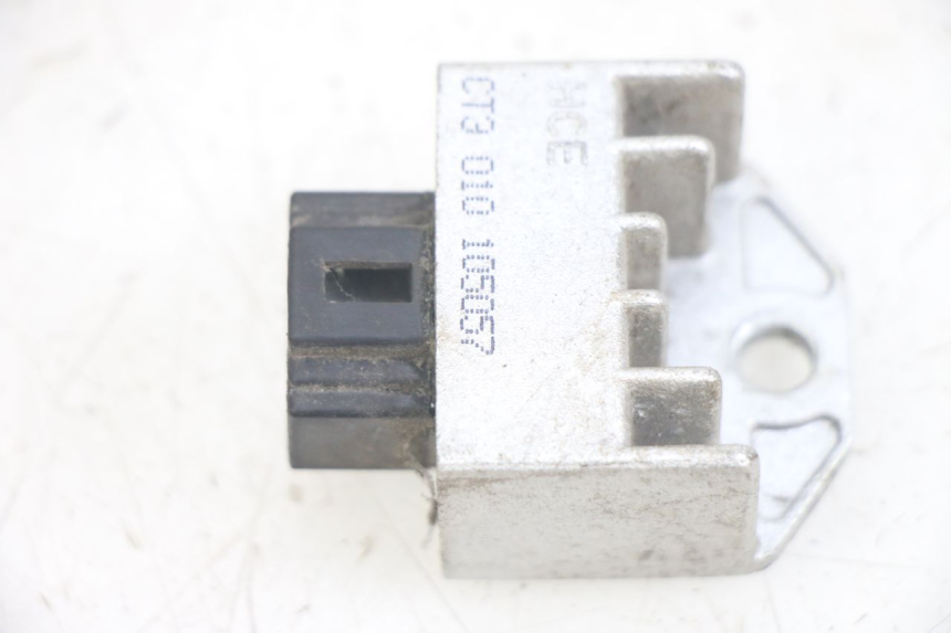 photo de REGOLATORE DI CARICA PEUGEOT KISBEE 4T 50 (2010 - 2017)
