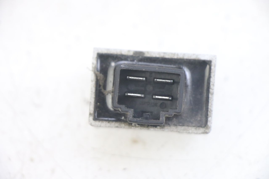 photo de REGOLATORE DI CARICA PEUGEOT KISBEE 4T 50 (2010 - 2017)