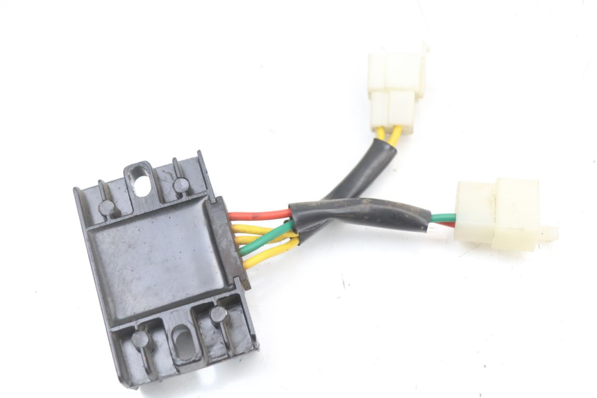 photo de REGOLATORE DI CARICA PEUGEOT KISBEE 4T 50 (2010 - 2017)