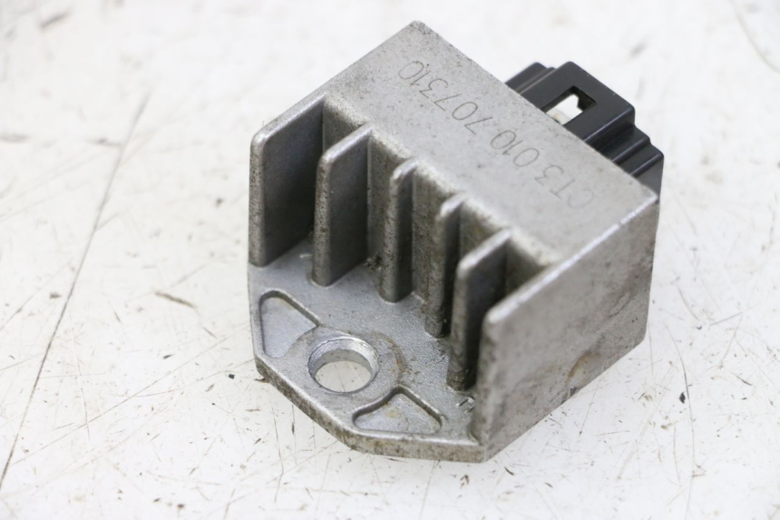 photo de REGOLATORE DI CARICA PEUGEOT KISBEE 4T 50 (2010 - 2017)