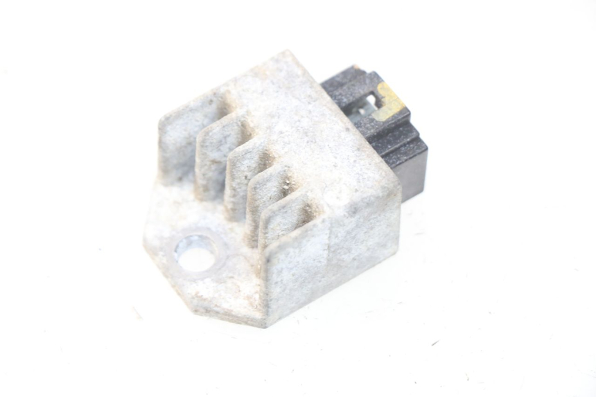 photo de REGOLATORE DI CARICA PEUGEOT LUDIX 50 (2005 - 2007)