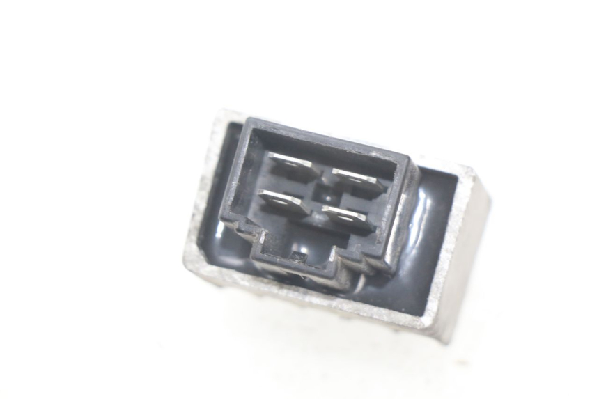 photo de REGOLATORE DI CARICA PEUGEOT LUDIX 50 (2008 - 2017)