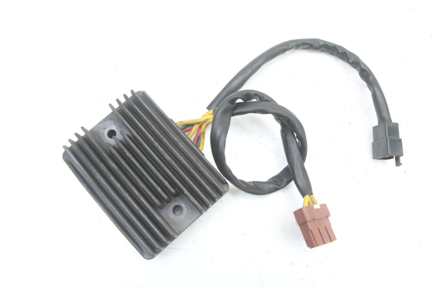 photo de REGOLATORE PEUGEOT SATELIS 125 (2013 - 2018)