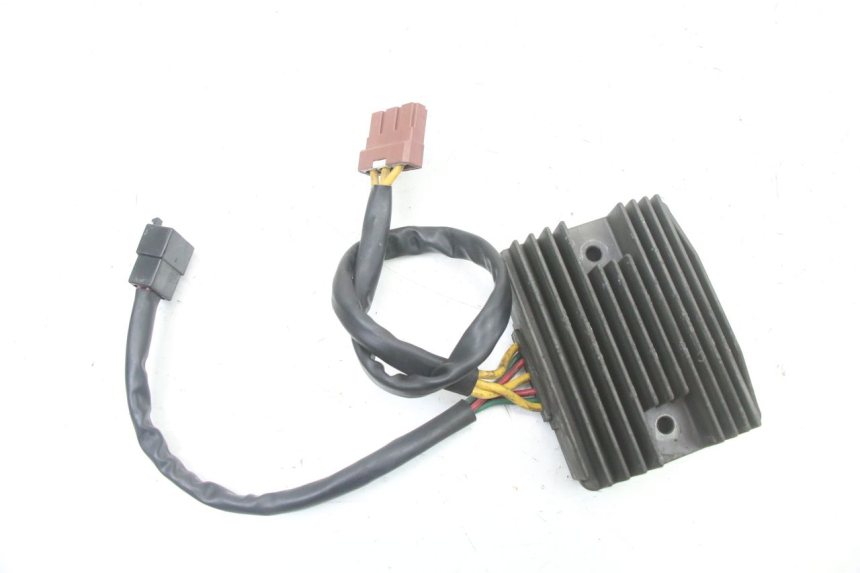 photo de REGOLATORE PEUGEOT SATELIS 125 (2013 - 2018)