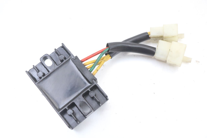 photo de REGOLATORE PEUGEOT STREETZONE I 2T 50 (2018 - 2020)