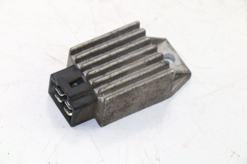 photo de Regolatore di carica PEUGEOT TREKKER TKR 50 (2005 - 2014)