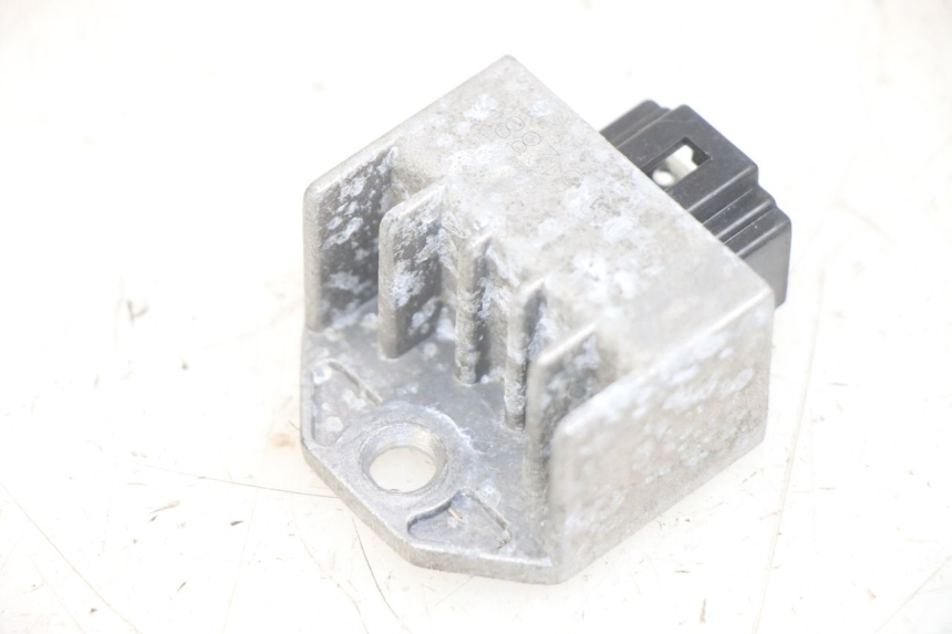 photo de REGOLATORE DI CARICA PEUGEOT TWEET 4T 50 (2014 - 2019)