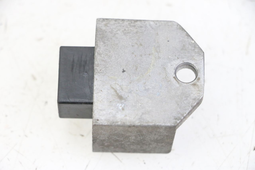 photo de REGOLATORE DI CARICA PEUGEOT TWEET 4T 50 (2014 - 2019)