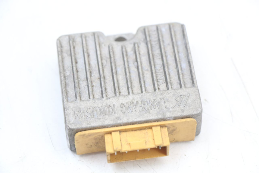 photo de Regolatore di carica PIAGGIO FLY 4T 50 (2004 - 2010)