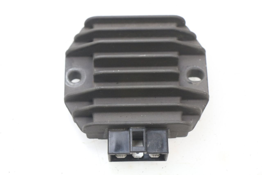 photo de REGOLATORE DI CARICA PIAGGIO PRIMAVERA 125 (2013 - 2021)