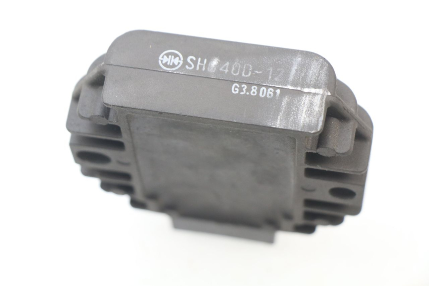 photo de REGOLATORE DI CARICA PIAGGIO PRIMAVERA 125 (2013 - 2021)