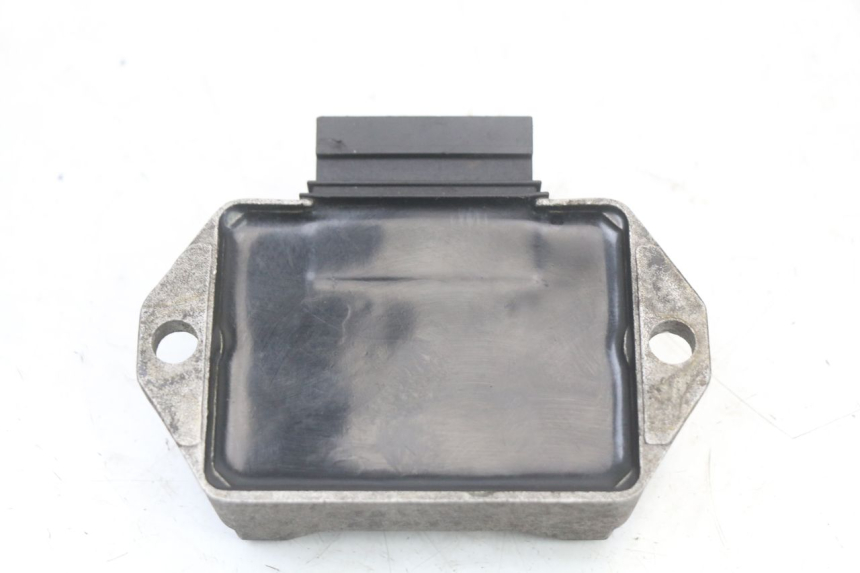 photo de REGOLATORE DI CARICA PIAGGIO VESPA LX 2T 50 (2005 - 2013)