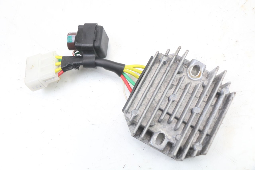 photo de REGOLATORE PIAGGIO VESPA PRIMAVERA 4T 50 (2021 - 2024)