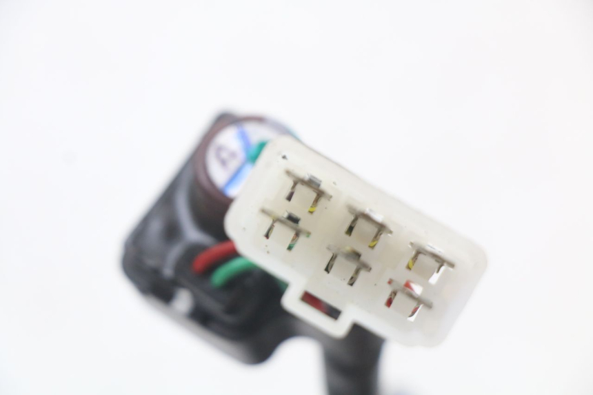photo de REGOLATORE PIAGGIO VESPA PRIMAVERA 4T 50 (2021 - 2024)