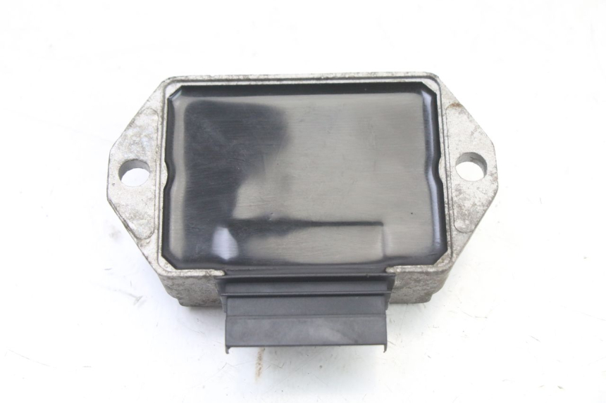 photo de REGOLATORE DI CARICA PIAGGIO VESPA S 2T 50 (2007 - 2014)