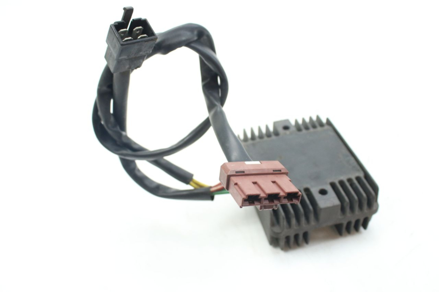 photo de REGOLATORE DI CARICA PIAGGIO X9 EVOLUTION 500 (2003 - 2005)