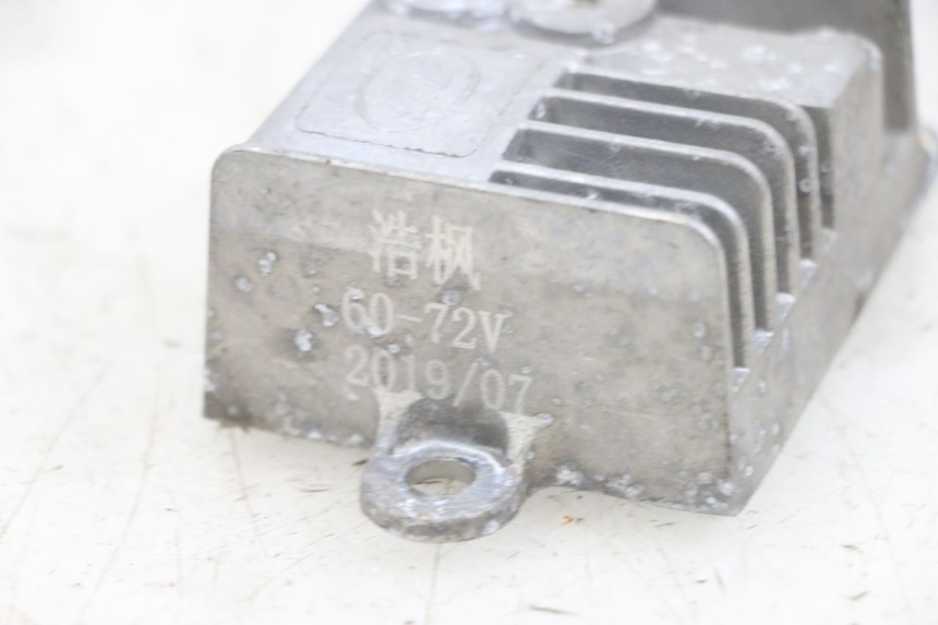 photo de REGOLATORE EFUN PUSA 1 - Altra angolazione