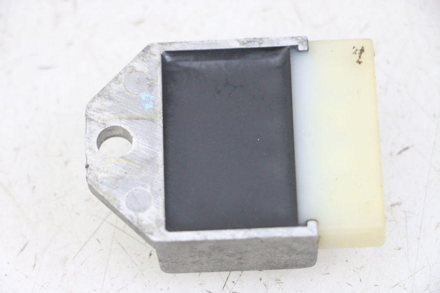 photo de REGOLATORE APRILIA RALLY AC 50 (1995 - 2004) - Zoom sullo stato d'uso