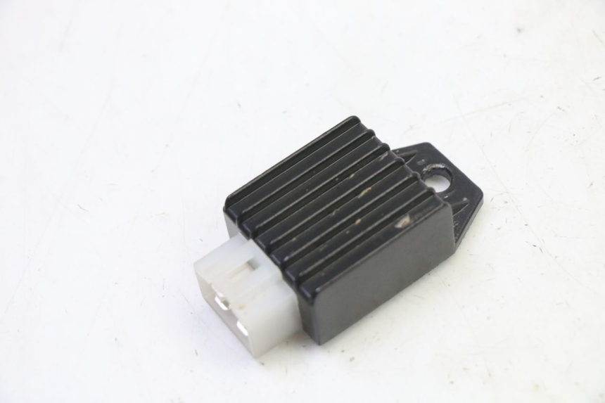 photo de REGOLATORE APOLLO RFZ 125