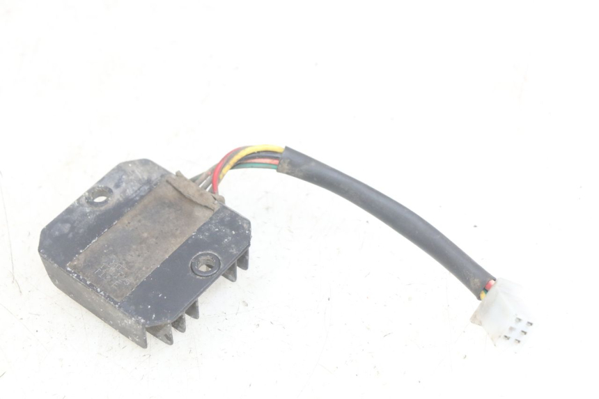 photo de REGOLATORE DI CARICA YAMASAKI ROADSTER 50 (2013 - 2018)