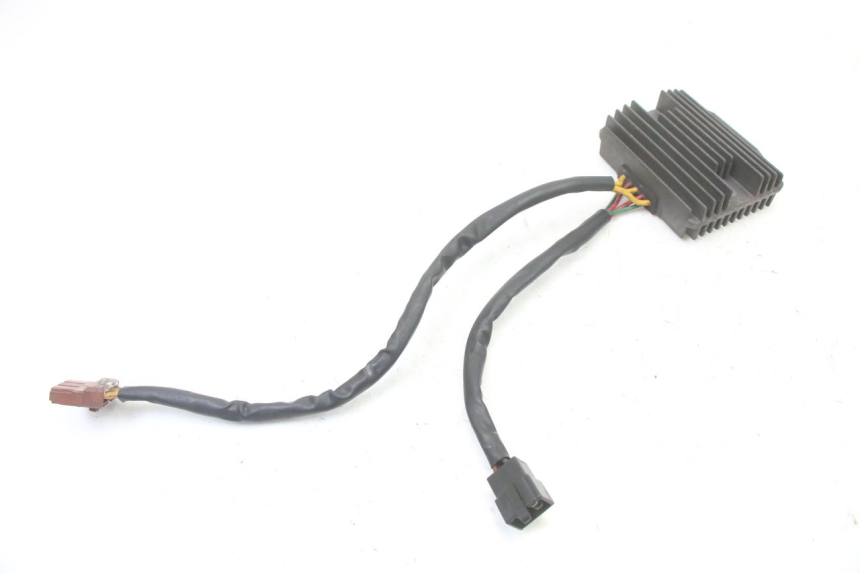 photo de REGOLATORE DI CARICA PEUGEOT SATELIS COMPRESSOR K15 125 (2006 - 2009)