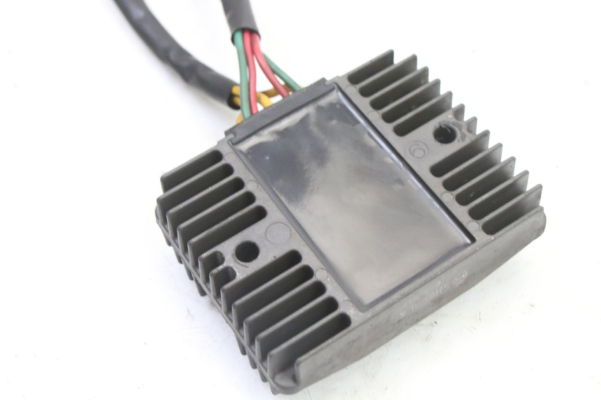 photo de REGOLATORE DI CARICA PEUGEOT SATELIS COMPRESSOR K15 125 (2006 - 2009)
