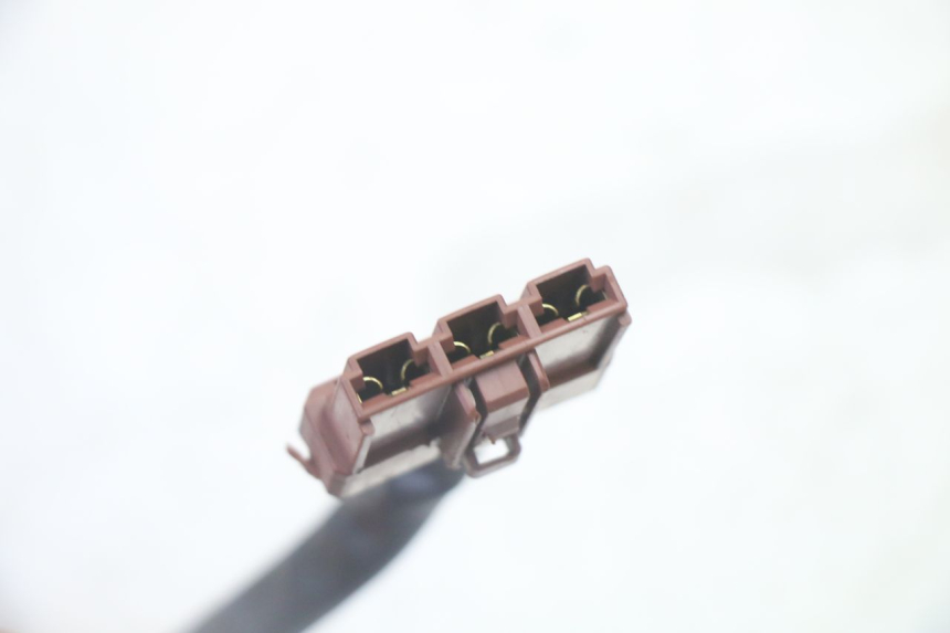 photo de REGOLATORE DI CARICA PEUGEOT SATELIS 125 (2010 - 2012)