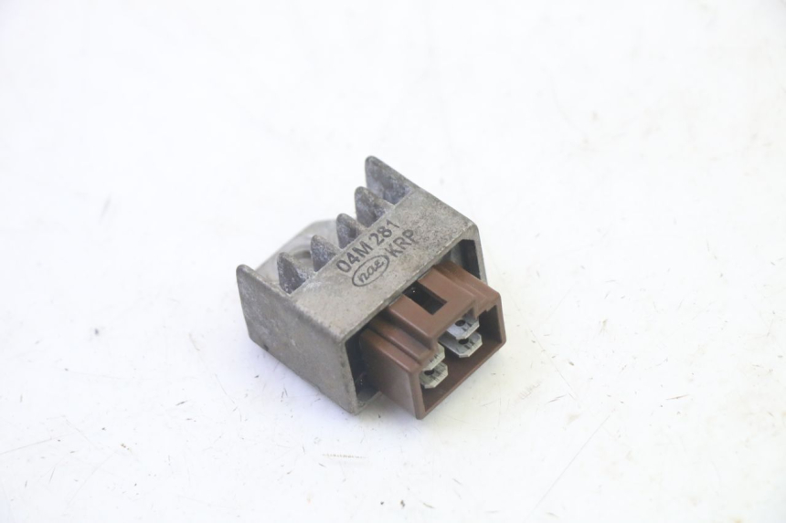 photo de REGOLATORE DI CARICA HONDA SCV LEAD 100 (2003 - 2007)