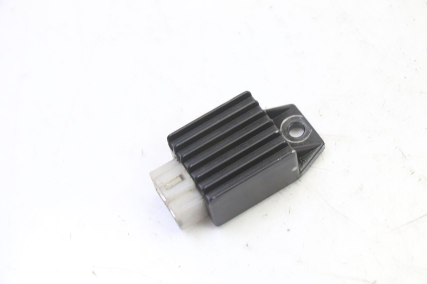 photo de REGOLATORE DI CARICA PEUGEOT SPEEDAKE 50 (1995 - 1997)