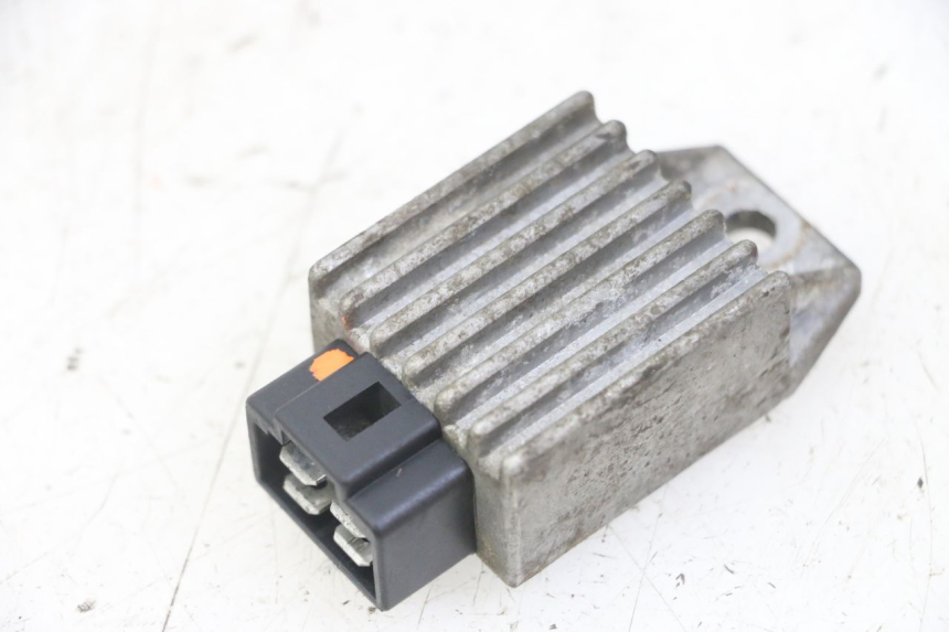photo de REGOLATORE PEUGEOT SPEEDFIGHT 2 LC 50 (2000 - 2009)