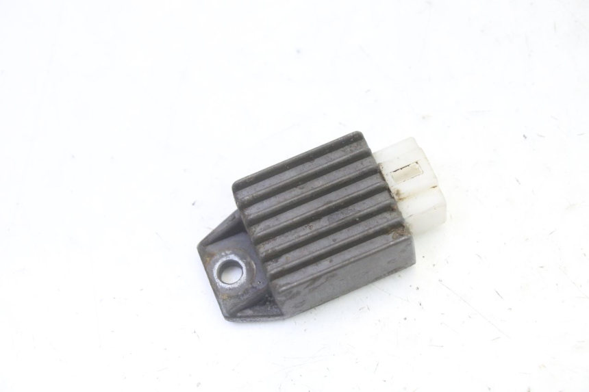 photo de REGOLATORE DI CARICA PEUGEOT SPEEDFIGHT 3 AIR 50 (2009 - 2015)