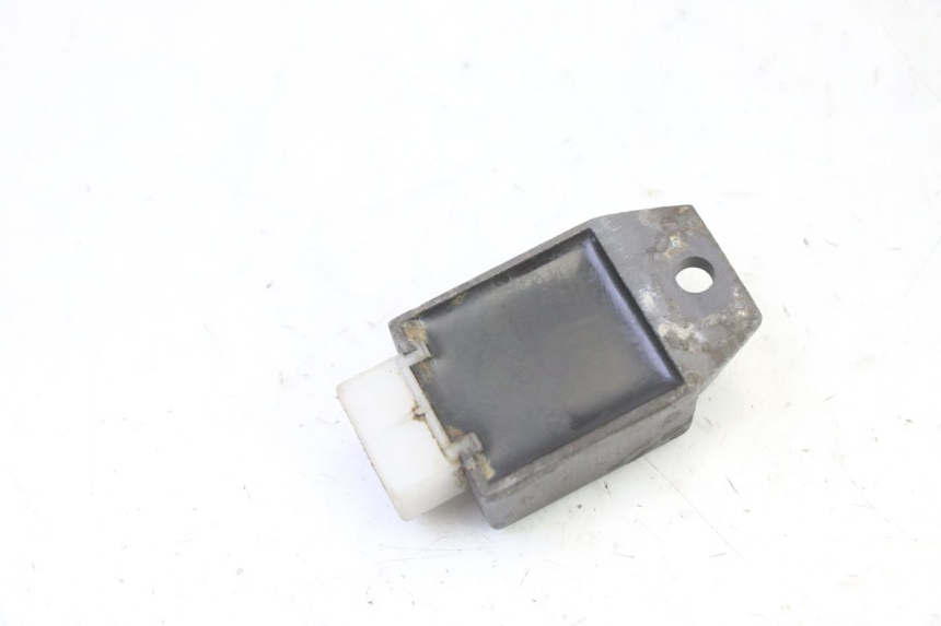 photo de REGOLATORE DI CARICA PEUGEOT SPEEDFIGHT 3 AIR 50 (2009 - 2015)