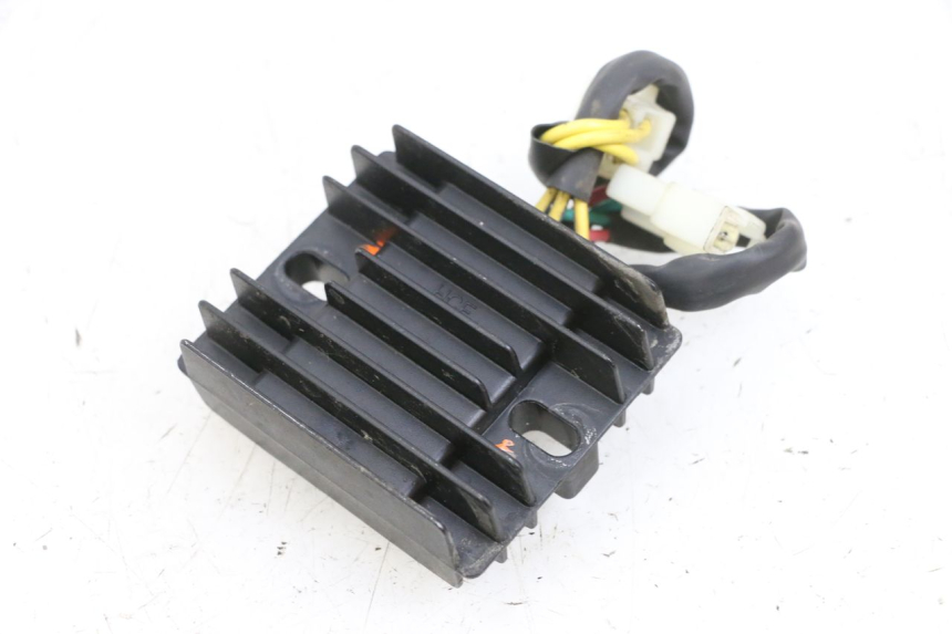 photo de REGOLATORE PEUGEOT SPEEDFIGHT 4 4T EFI 50 (2021 - 2025) - Vista principale