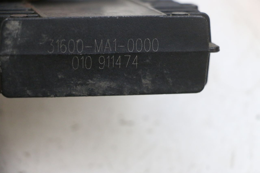 photo de REGOLATORE PEUGEOT SPEEDFIGHT 4 4T EFI 50 (2021 - 2025) - Dettaglio del componente