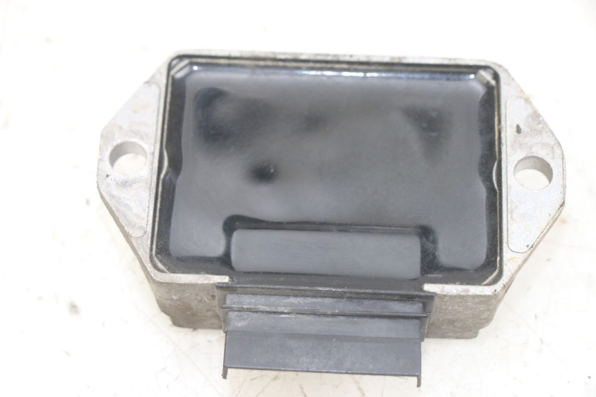 photo de REGOLATORE DI CARICA APRILIA SR 2T 50 (2012 - 2017)