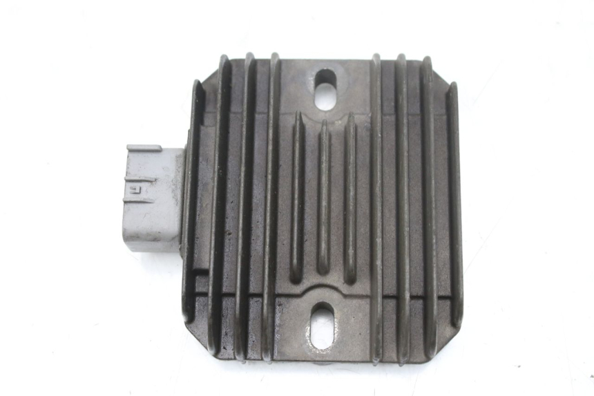 photo de REGOLATORE DI CARICA SUZUKI AN BURGMAN 400 (2006 - 2010)
